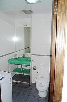 Fuzhou Vienna Apartment Hotel Екстер'єр фото